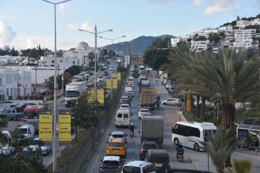 Binlerce araç giriş yaptı: Bodrum'da yılbaşı hareketliliği!