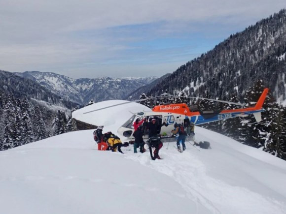 Kaçkar Dağları'nda 'heliski' heyecanı sürüyor