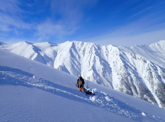 Kaçkar Dağları'nda 'heliski' heyecanı sürüyor