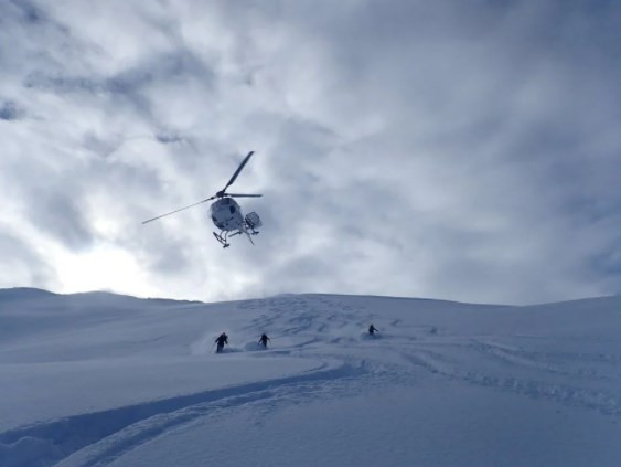 Kaçkar Dağları'nda 'heliski' heyecanı sürüyor