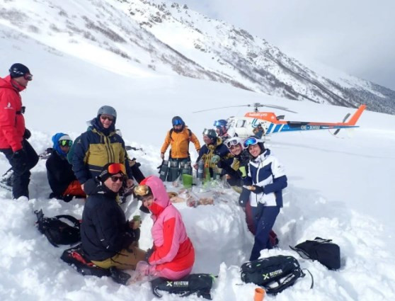 Kaçkar Dağları'nda 'heliski' heyecanı sürüyor