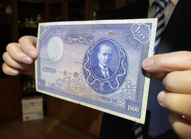 Türkiye'nin en değerli banknotu açık artırmaya çıkarıldı