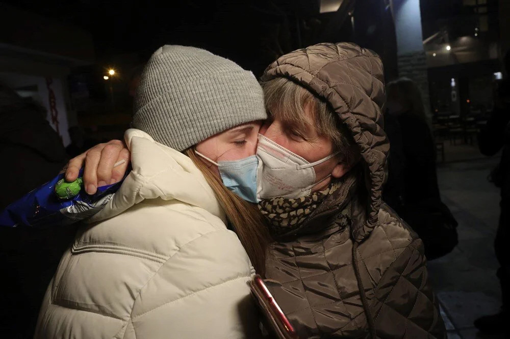 Ukrayna'dan kaçış: Fotoğraflarla mültecilerin dramı!