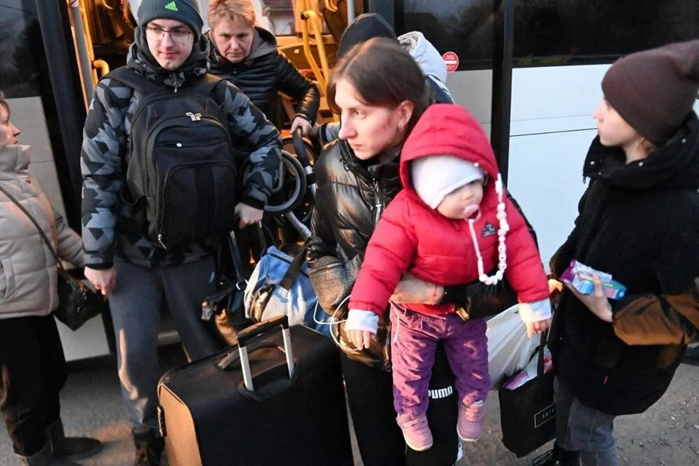 Ukrayna'dan kaçış: Fotoğraflarla mültecilerin dramı!