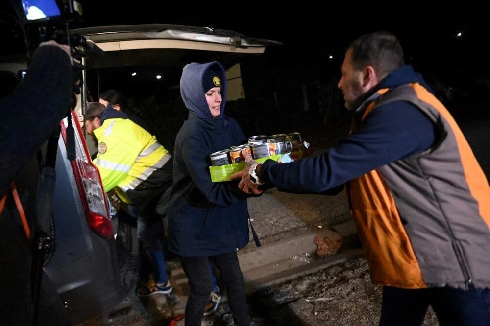 Ukrayna'dan kaçış: Fotoğraflarla mültecilerin dramı!