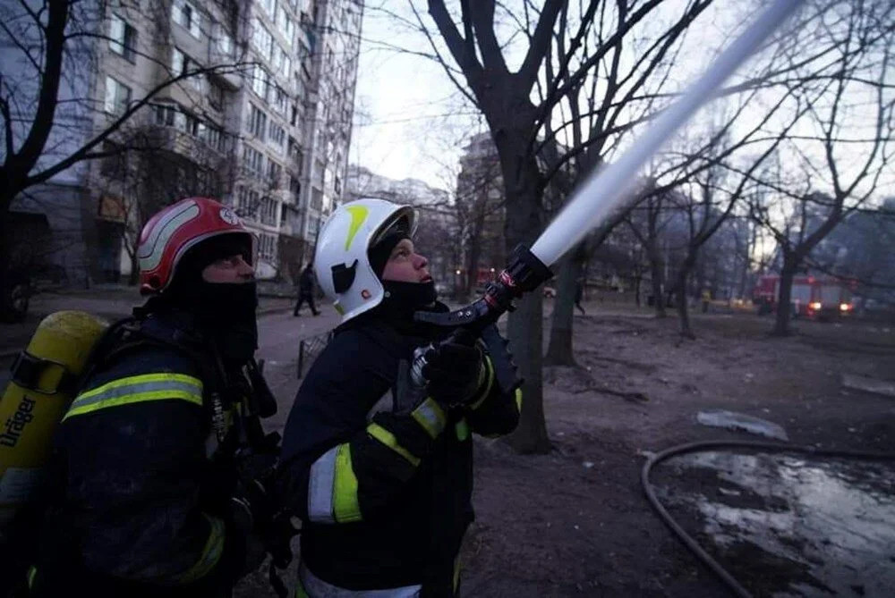 Kiev'de saldırıda bir apartman daha ağır hasar gördü!