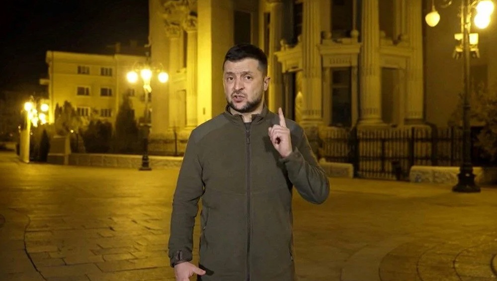 Zelenskiy oyuncakları yok satıyor!