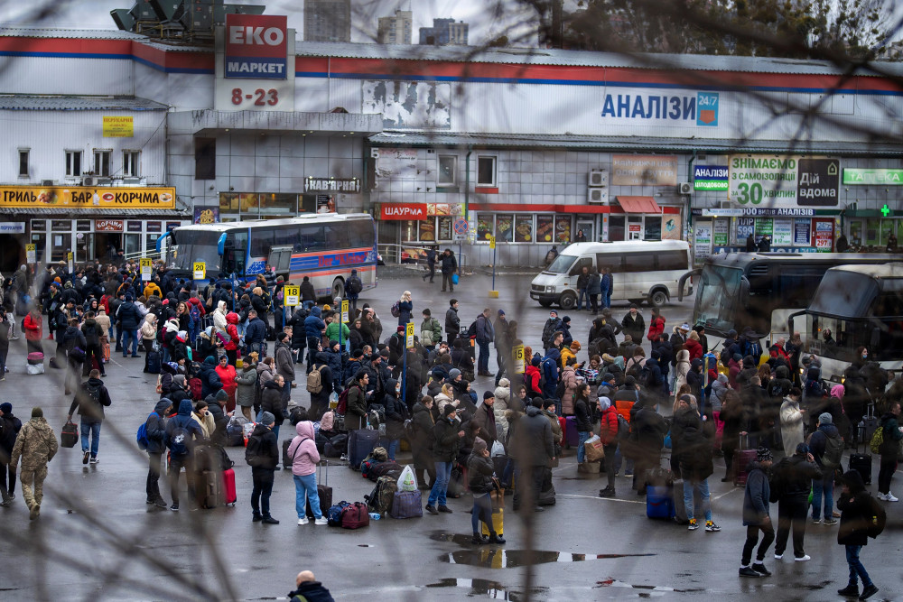 Tahliyeler durdu... Ukrayna'da 215 bin sivil bekliyor!