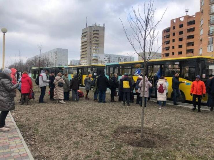 Uluslararası Af Örgütü açıkladı: Ekmek kuyruğundaki siviller öldü!