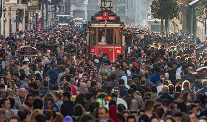 57 ili geride bıraktı: İşte Türkiye'nin en kalabalık ilçeleri listesi!