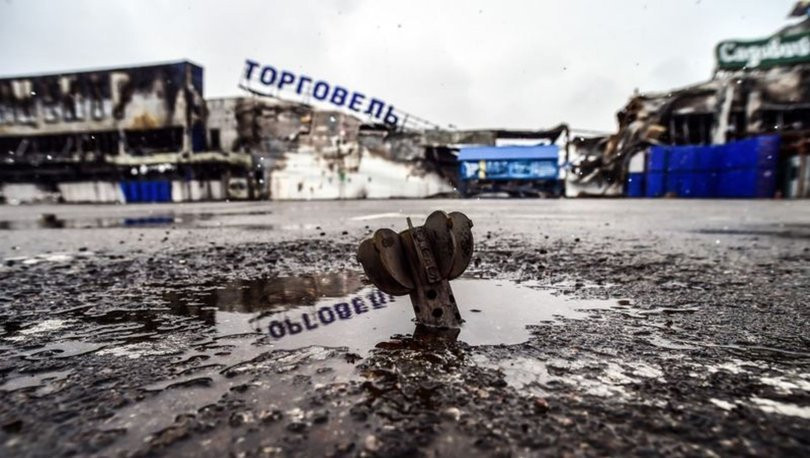 Yağmur suyu ile çorba pişirdi: Mariupol cehenneme döndü!