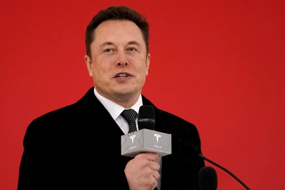 Cinsel taciz iddiası Elon Musk'ın servetini eritti!