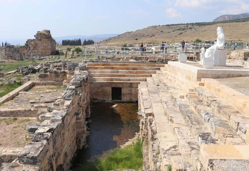 Gizemi 2013'te çözüldü: 'Hades'in Cehennem Kapısı turizme açıldı!