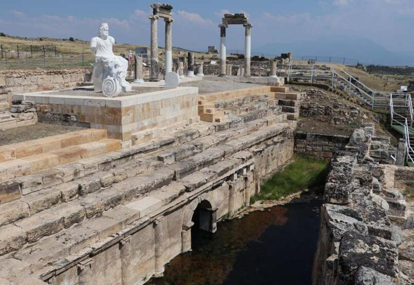 Gizemi 2013'te çözüldü: 'Hades'in Cehennem Kapısı turizme açıldı!