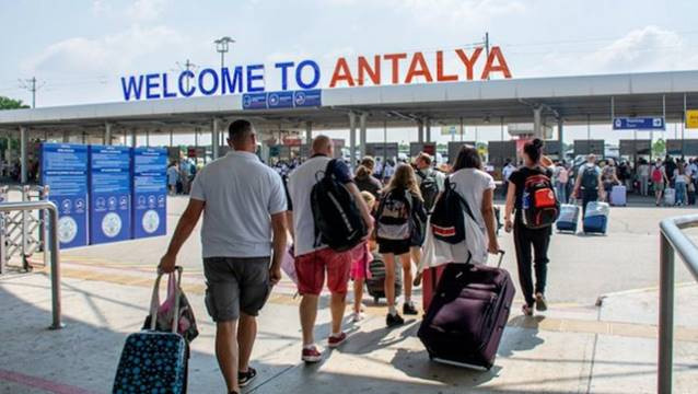 Antalya'da Almanlar, 2017'de Ruslara kaptırdığı liderliği geri aldı!