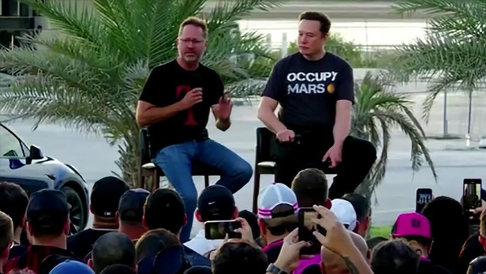 Musk'ın yeni planı: Baz istasyonları tarih oluyor!