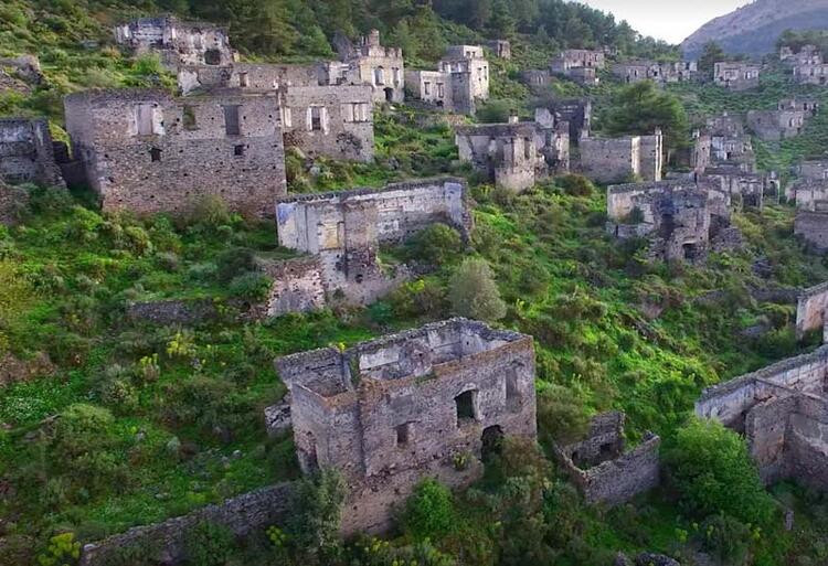 Unesco'nun listesindeki 'hayalet köy' havadan görüntülendi!