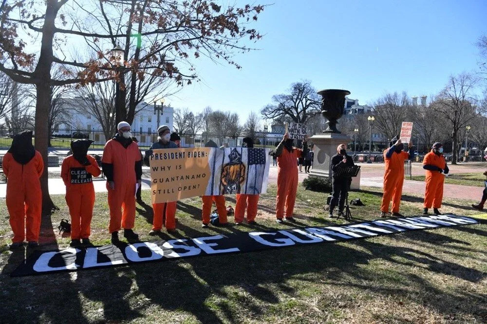 Sadece 36 tutuklu kaldı: Guantanamo kapanıyor!