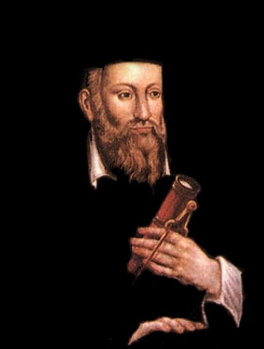 Nostradamus'un 450 yıl önceki Kraliçe kehaneti hayrete düşürdü!