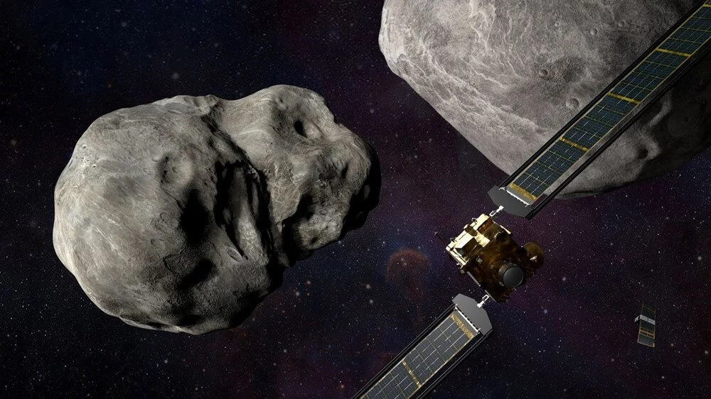 İlk görüntüler: NASA asteroidi böyle vurdu!