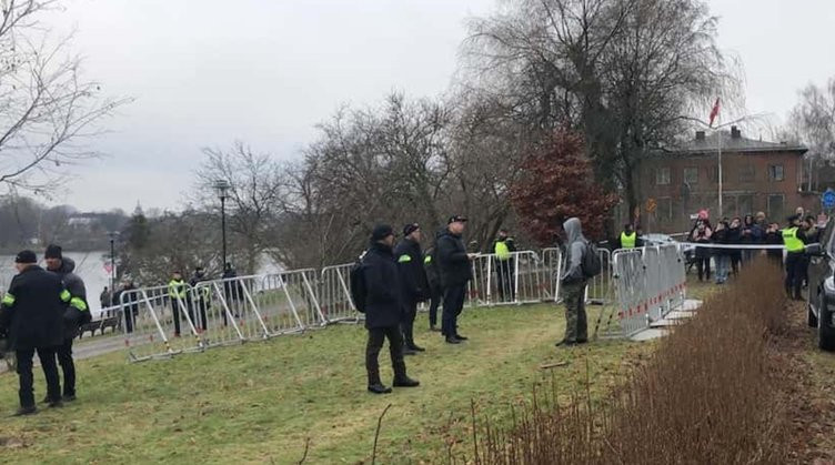  Stockholm'de iğrenç provokasyon!