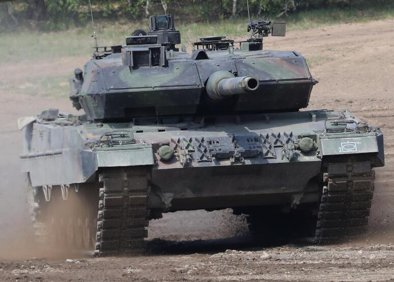 İkisi de Ukrayna yolunda: M1 Abrams ve Leopard 2... Hangisi daha güçlü? 