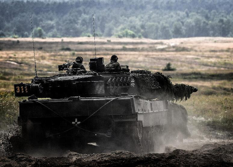 İkisi de Ukrayna yolunda: M1 Abrams ve Leopard 2... Hangisi daha güçlü? 