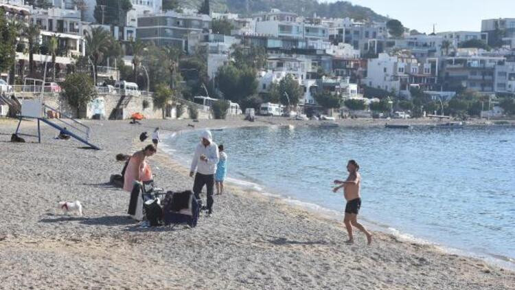 Fotoğraflar bugün çekildi: Ocak ayında deniz keyfi!