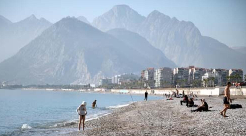 Fotoğraflar bugün çekildi: Ocak ayında deniz keyfi!