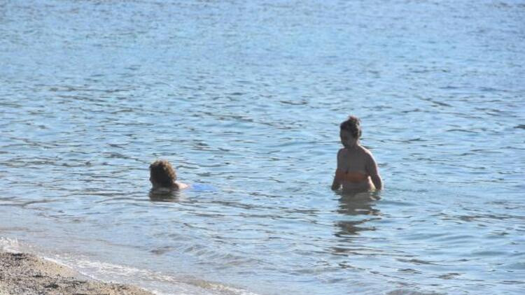 Fotoğraflar bugün çekildi: Ocak ayında deniz keyfi!