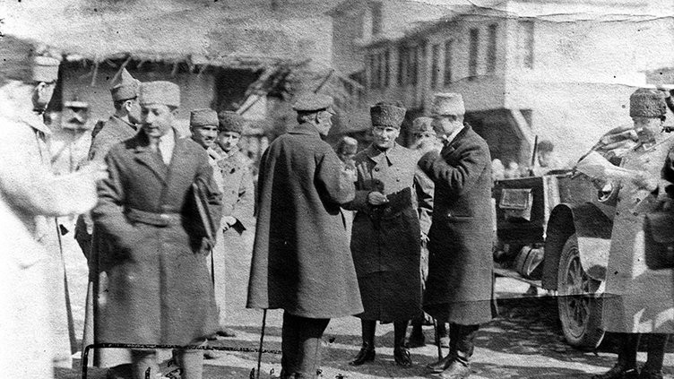 Mustafa Kemal Atatürk'ün portresi: İşte Ata'nın gençlere son selamı...