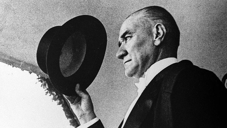 Mustafa Kemal Atatürk'ün portresi: İşte Ata'nın gençlere son selamı...