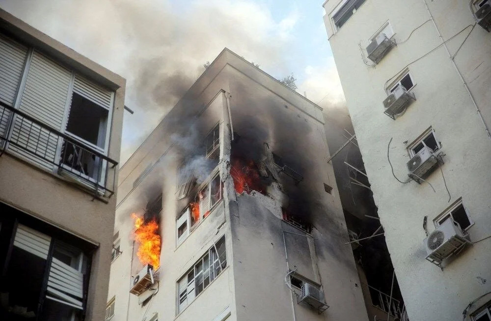 Çatışmalar üçüncü gününde: İsrail, Gazze'yi bombalıyor!