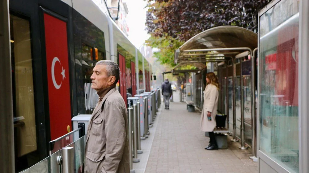 Atatürk'ü anmanın derin hüznü: Saat 09.05’te hayat durdu!