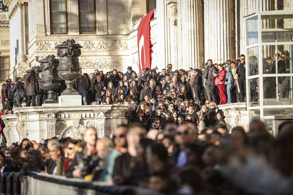 Atatürk'ü anmanın derin hüznü: Saat 09.05’te hayat durdu!