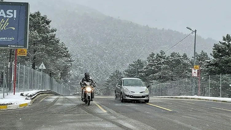 İstanbul'a kar ne zaman yağacak? Bu tarihe dikkat!