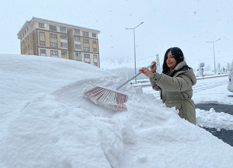 Meteoroloji saat verdi: Yoğun kar geliyor!