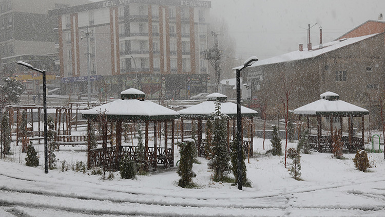 Meteoroloji saat verdi: Yoğun kar geliyor!