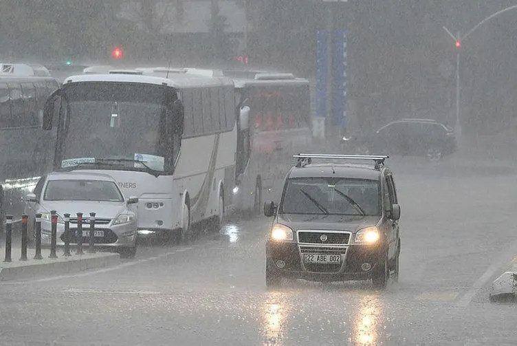 Meteoroloji'den bu bölgelere uyarı: Kuvvetli geliyor!