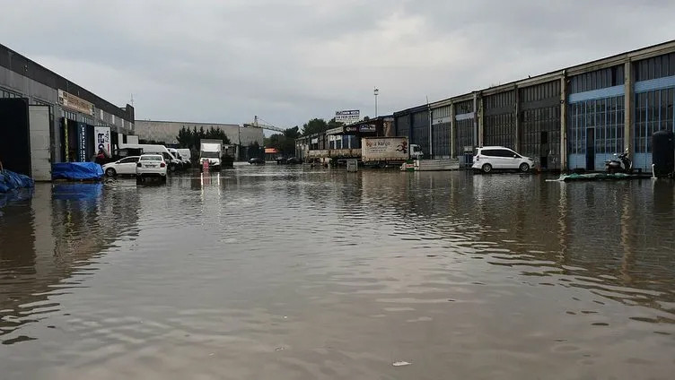 Meteoroloji'den bu bölgelere uyarı: Kuvvetli geliyor!