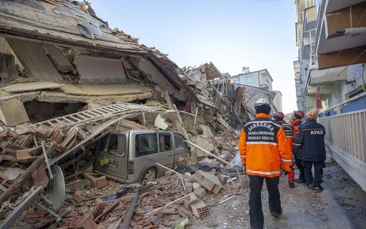 Japon deprem uzmanı tarih verdi: İstanbul, İzmir ve Doğu Anadolu'ya dikkat!