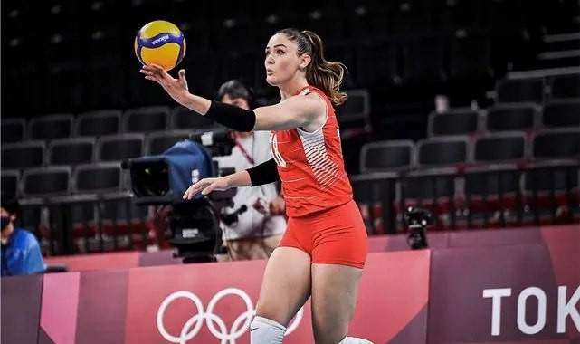 Dünyanın en zengin voleybolcuları arasında 2 Türk