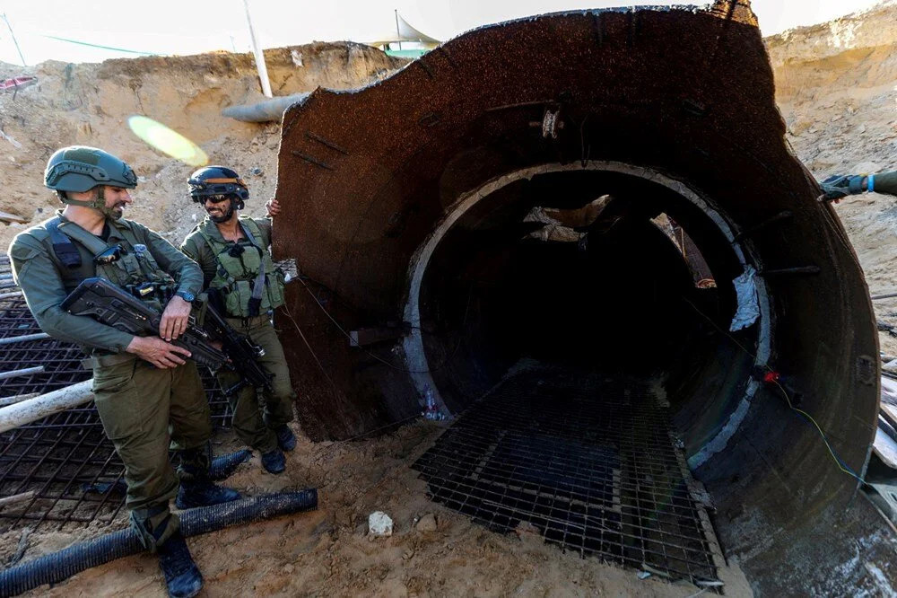 İsrail sınırının hemen dibinde: Devasa Hamas tünelleri!