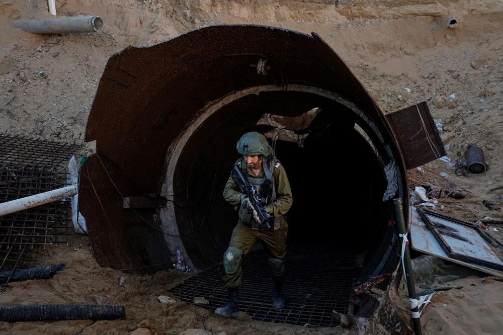 İsrail sınırının hemen dibinde: Devasa Hamas tünelleri!