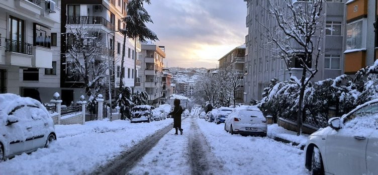 İstanbul'a yeni kar uyarısı: Bu tarihe dikkat!