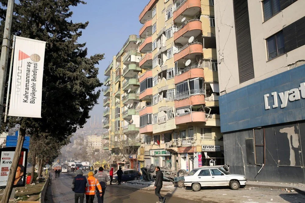 Daha büyük bir deprem olacak mı? Uzmanlardan uyarı geldi!