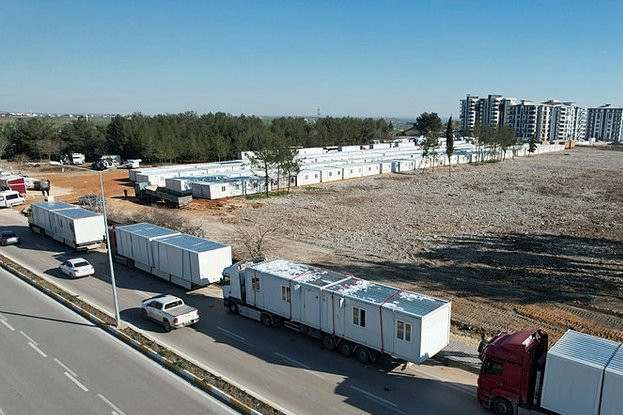 Deprem bölgesinde konteyner kent seferberliği!