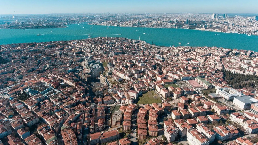 İstanbul'da 2000 öncesi kaç bina var? En yaşlı ilçe neresi?