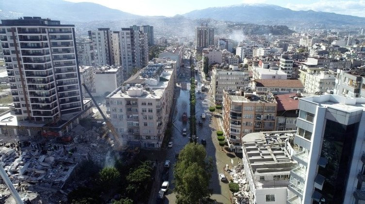 Kırılan fay o ülkelerin büyüklüğü ile karşılaştırıldı!