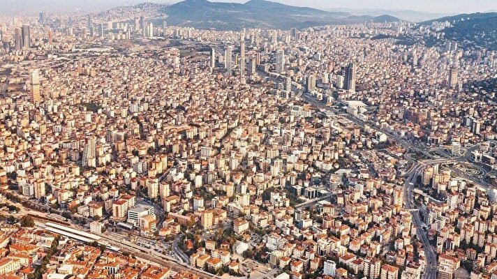 İstanbul'da riskli ilçelerden kaçış başladı!